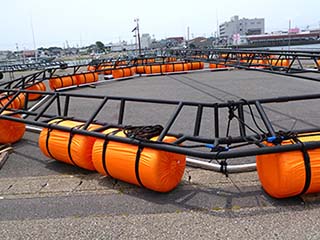 八角形養魚用筏